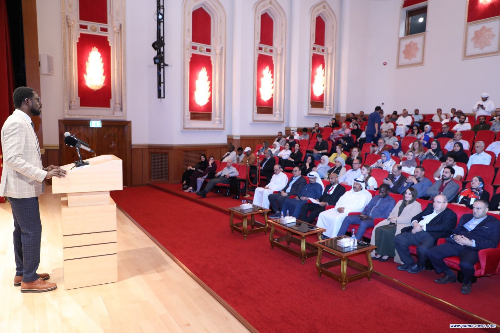 ليلة تتجمّع فيها القارات: بيت الشعر بالشارقة يسكب قصائد الاتحاد على ضوء 25 نوفمبر